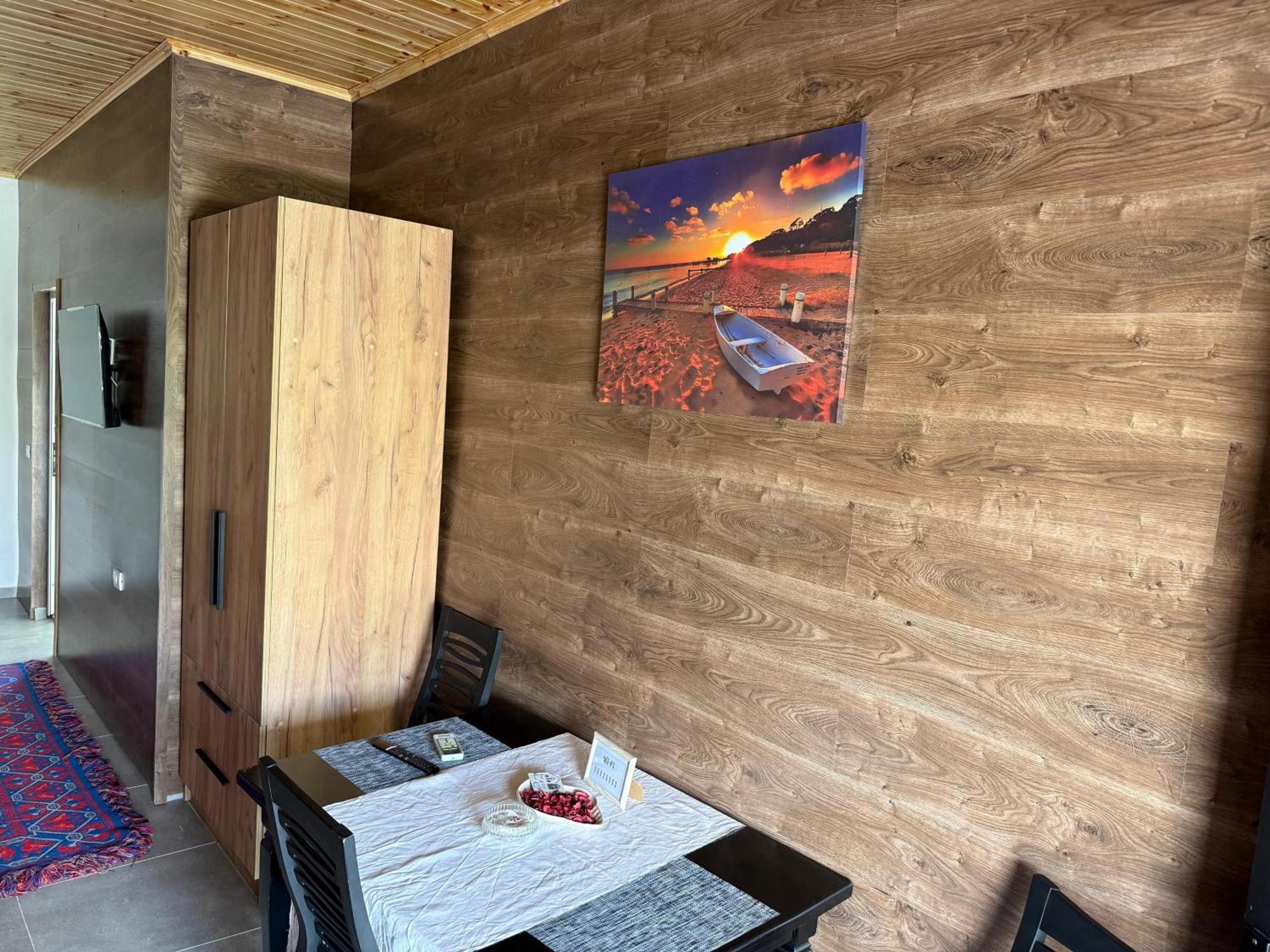 Olive Oasis Studio 培拉特 外观 照片